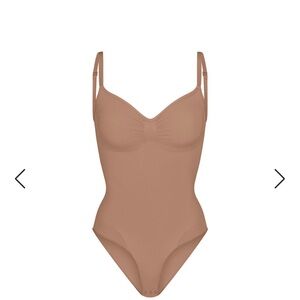 Skims Seamless sculpt Brief Bodysuit
